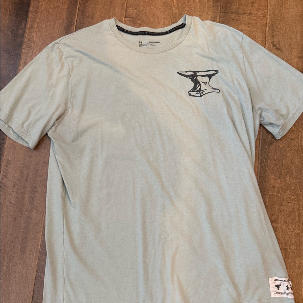 Men's Gray Graphic T-Shirt